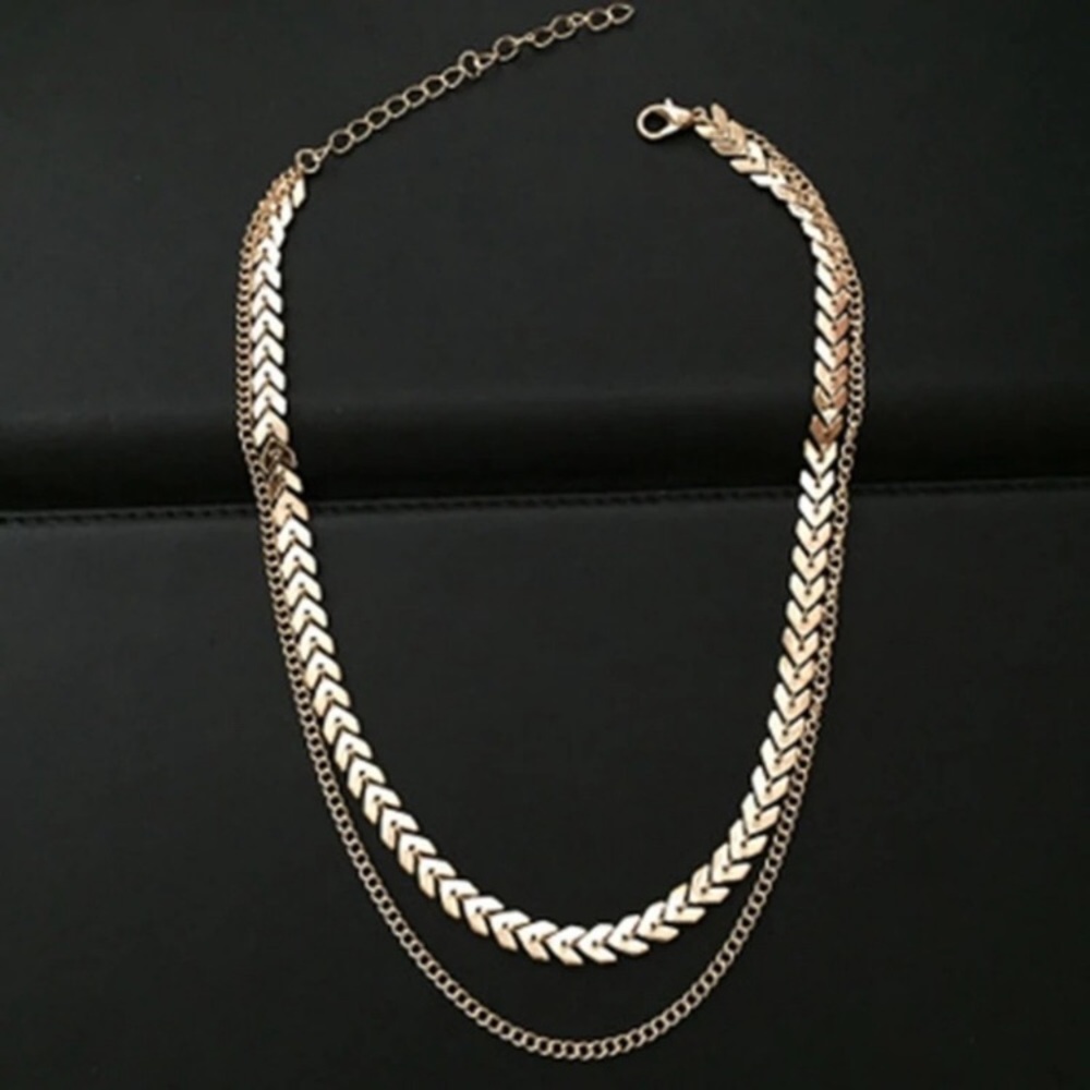 New! Gold Chevron Choker Necklace - Picture 4 of 9